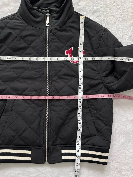 TRUE RELIGION Horseshoe Quilted Black Zip Up Bomber Jacket--NWT--M - Picture 16 of 16